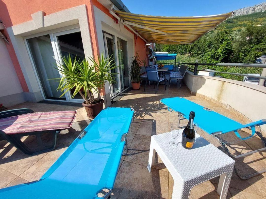Guest House Klara Solin Esterno foto